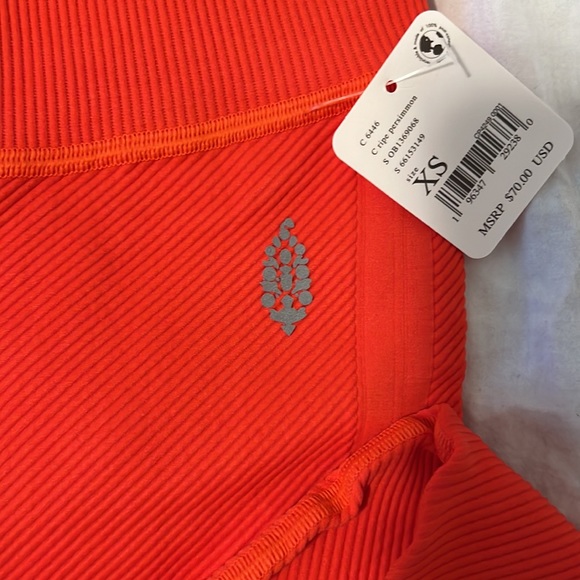 XS Free People Free Throw Leggings in Ripe Persimmon - Picture 5 of 7